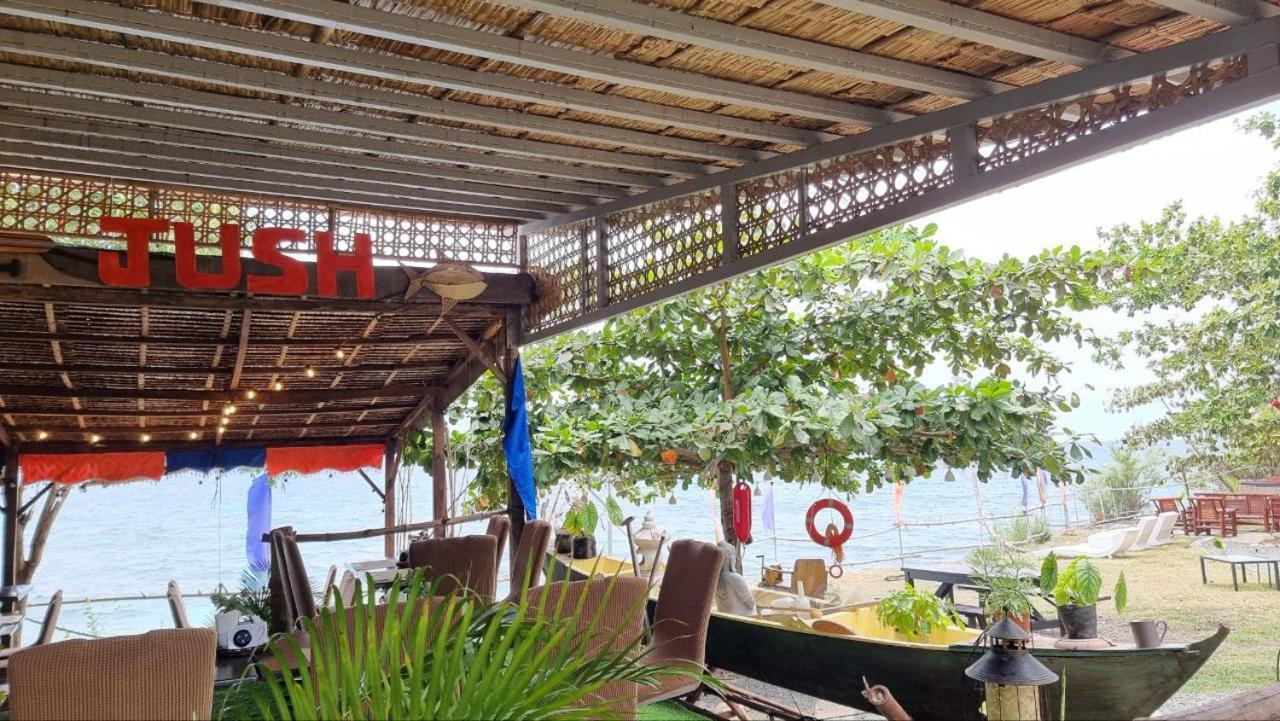 Jush Native And Glamping Hotel Dauis Eksteriør billede