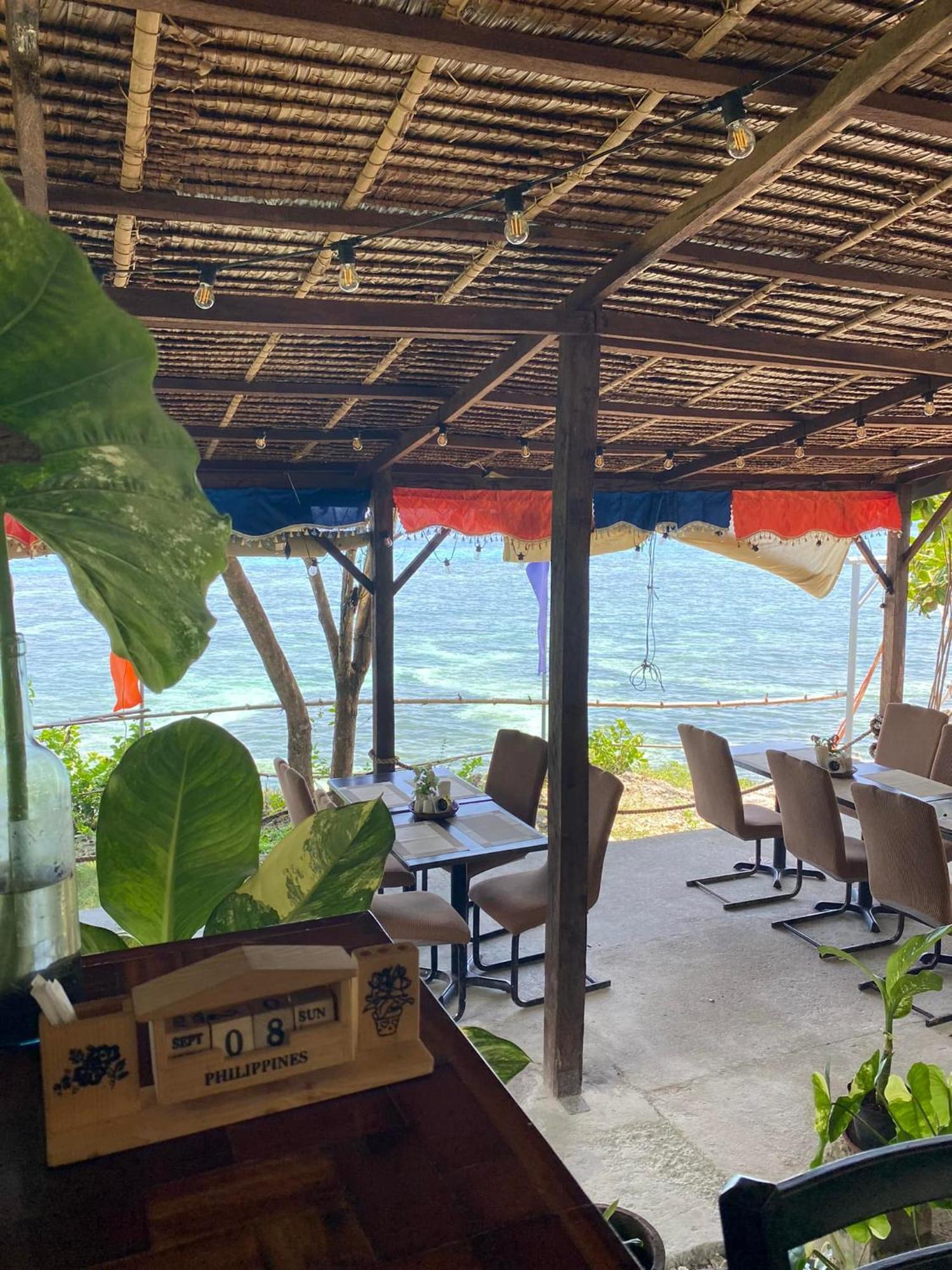Jush Native And Glamping Hotel Dauis Eksteriør billede